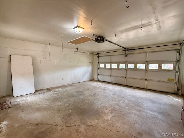 725 Mary Ann Drive, Montgomery, AL 36109