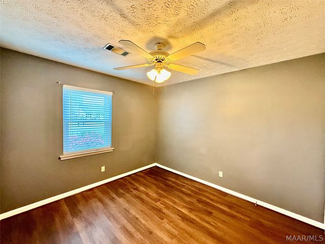 725 Mary Ann Drive, Montgomery, AL 36109