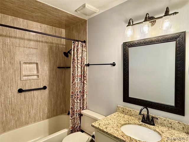 725 Mary Ann Drive, Montgomery, AL 36109