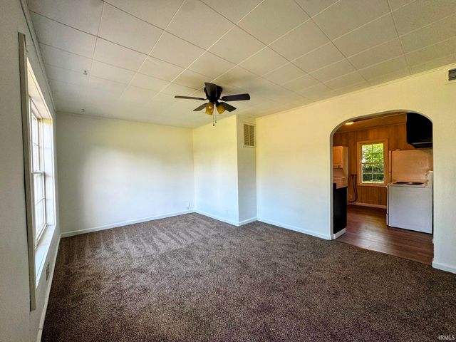 2324 E Riverside Drive, Evansville, IN 47714