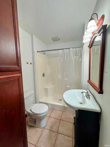 2324 E Riverside Drive, Evansville, IN 47714
