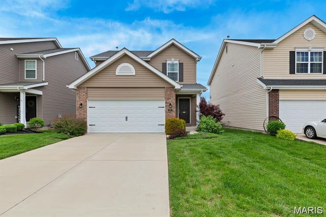 331 Charlestowne Place Drive, St Charles, MO 63301