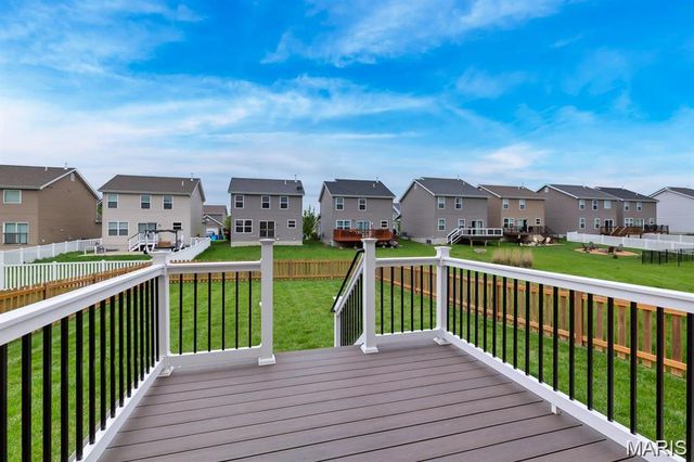 331 Charlestowne Place Drive, St Charles, MO 63301