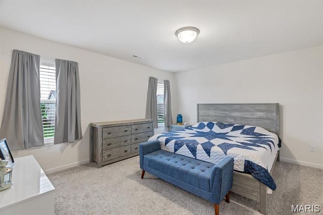 331 Charlestowne Place Drive, St Charles, MO 63301