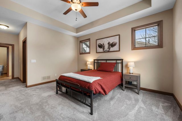 16908 E Lake Drive, Lakeville, MN 55044