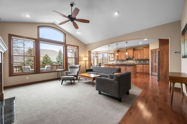 16908 E Lake Drive, Lakeville, MN 55044