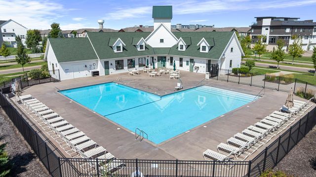 16908 E Lake Drive, Lakeville, MN 55044