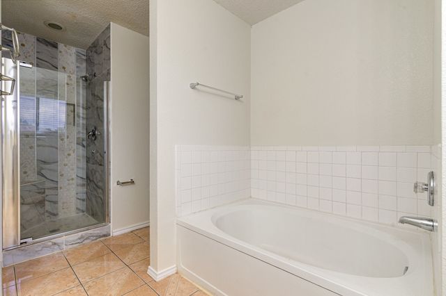 1810 Cedar Ridge Drive, Mesquite, TX 75181