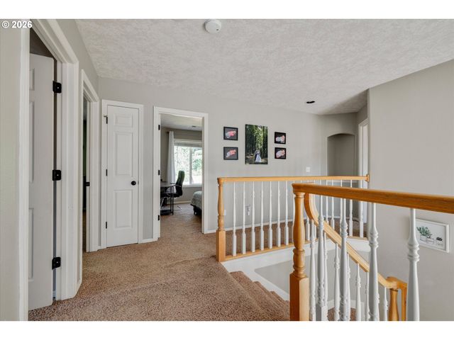 16056 Se ORCHARD VIEW Ln, Damascus, OR 97089