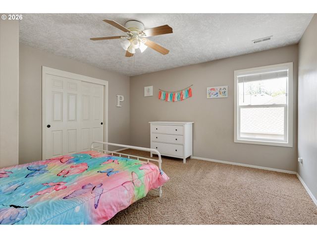 16056 Se ORCHARD VIEW Ln, Damascus, OR 97089