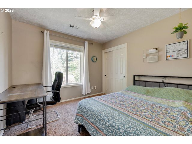 16056 Se ORCHARD VIEW Ln, Damascus, OR 97089