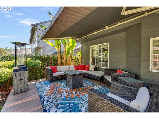 16056 Se ORCHARD VIEW Ln, Damascus, OR 97089