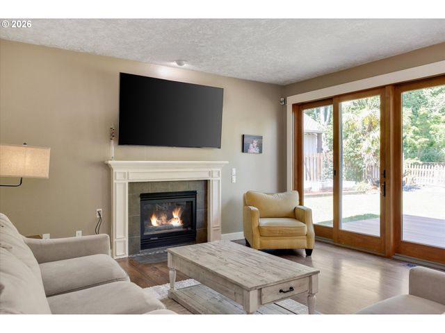 16056 Se ORCHARD VIEW Ln, Damascus, OR 97089