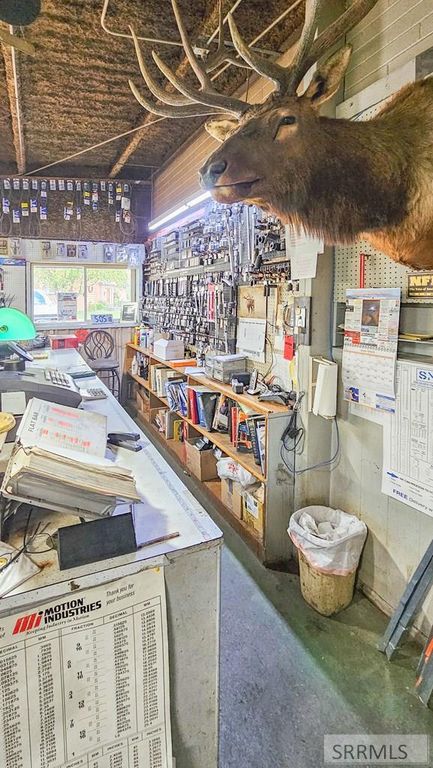 Image 22 of property listing at 331 N Idaho Street, Arco, ID 83213