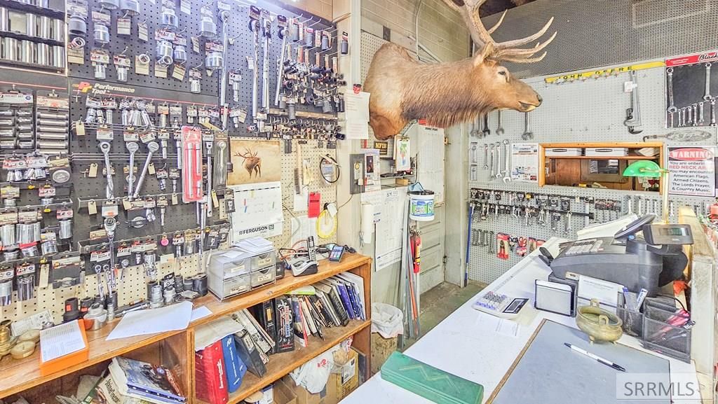 Image 23 of property listing at 331 N Idaho Street, Arco, ID 83213