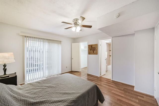 6402 Del Monte Drive 62, Houston, TX 77057