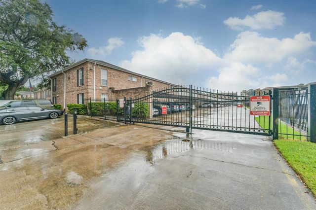 6402 Del Monte Drive 62, Houston, TX 77057