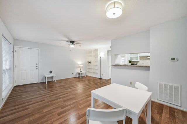 6402 Del Monte Drive 62, Houston, TX 77057