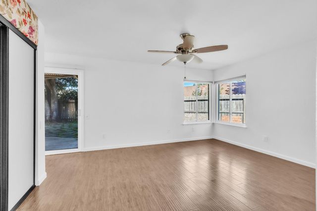 136 Rambling Dr, Folsom, CA 95630