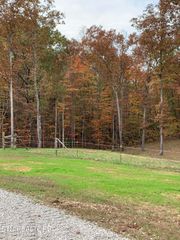 248 Crockett Creek Drive, Jamestown, TN 38556