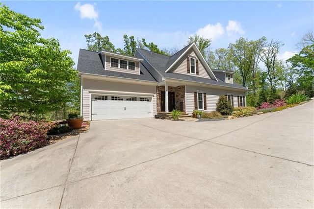 6145 Reives Road, Cumming, GA 30041