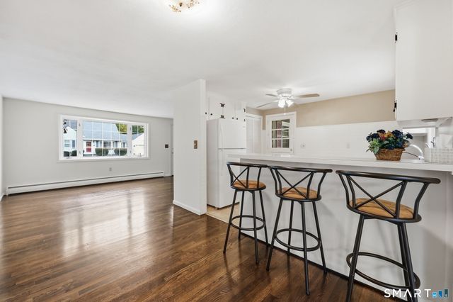 3 Arrow Street, Enfield, CT 06082