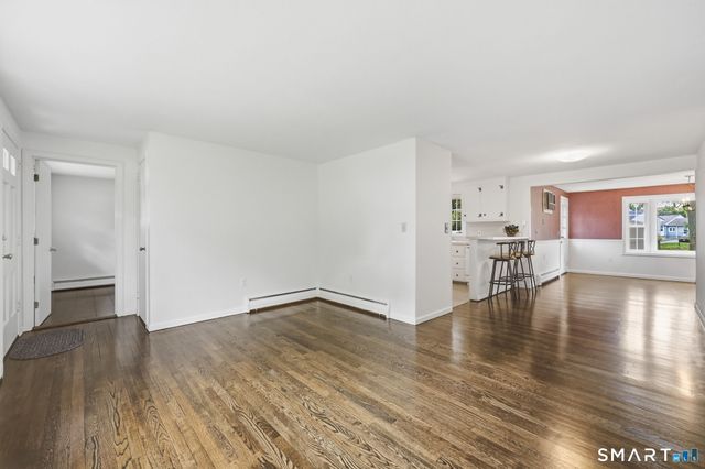 3 Arrow Street, Enfield, CT 06082
