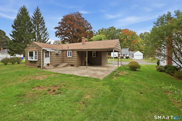 3 Arrow Street, Enfield, CT 06082