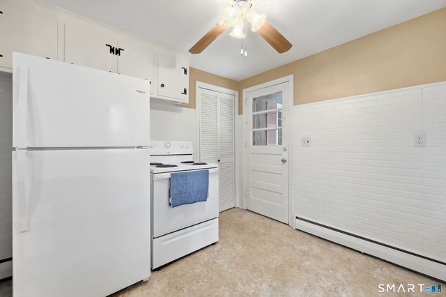 3 Arrow Street, Enfield, CT 06082