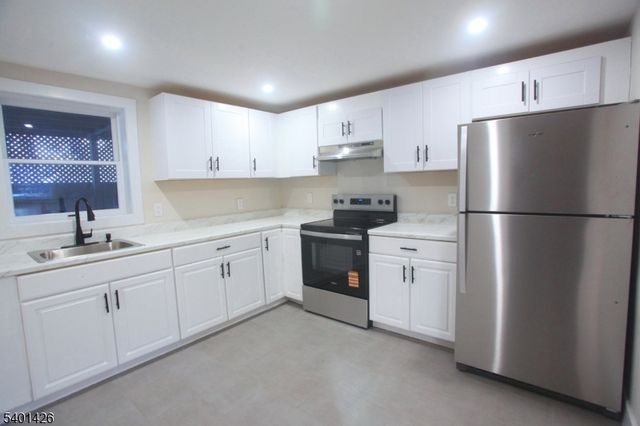 95 Forest Rd, Green Twp., NJ 07821