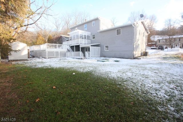 95 Forest Rd, Green Twp., NJ 07821