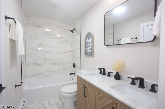 95 Forest Rd, Green Twp., NJ 07821