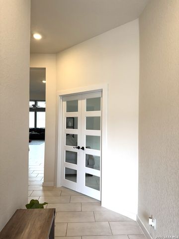 3132 Morlanga Street, New Braunfels, TX 78130