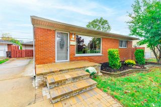 16787 Townley Street, Southgate, MI 48195