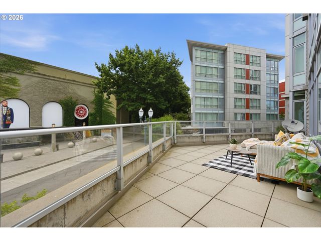 1926 W BURNSIDE St 216, Portland, OR 97209