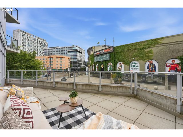 1926 W BURNSIDE St 216, Portland, OR 97209