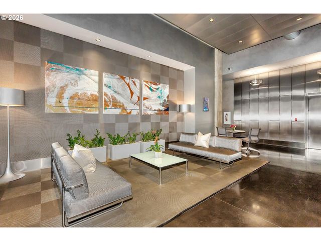 1926 W BURNSIDE St 216, Portland, OR 97209