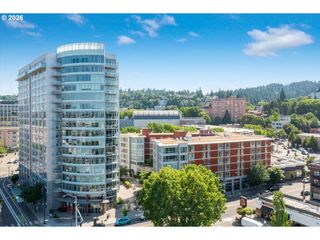 1926 W BURNSIDE St 216, Portland, OR 97209