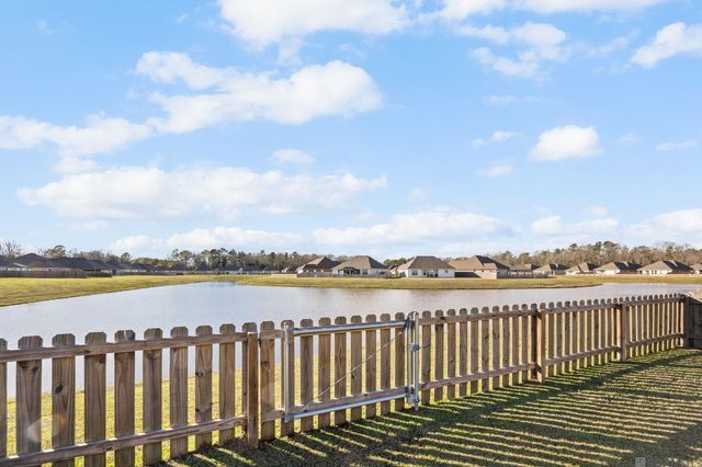 25767 Pristine St, Denham Springs, LA 70726