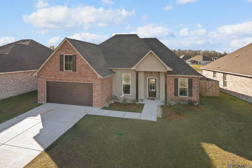 25767 Pristine St, Denham Springs, LA 70726