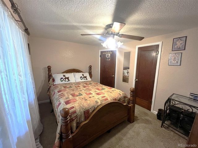 1701 Bahama St, Aurora, CO 80011