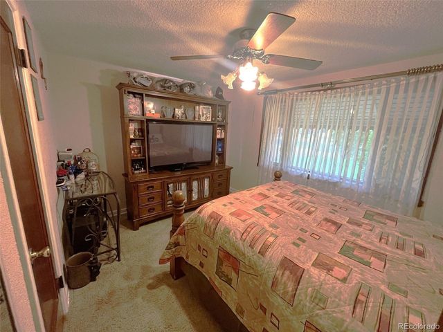 1701 Bahama St, Aurora, CO 80011