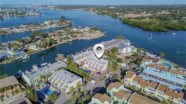 324 WINDRUSH BOULEVARD 11, Indian Rocks Beach, FL 33785