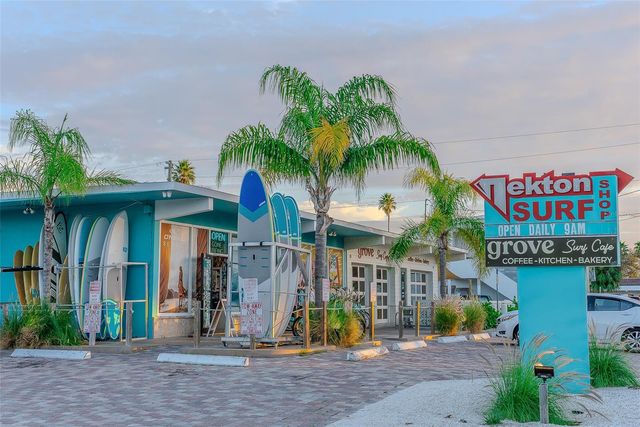 324 WINDRUSH BOULEVARD 11, Indian Rocks Beach, FL 33785