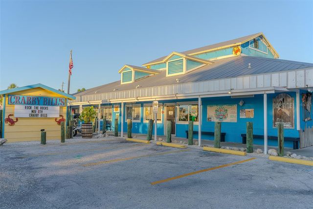 324 WINDRUSH BOULEVARD 11, Indian Rocks Beach, FL 33785