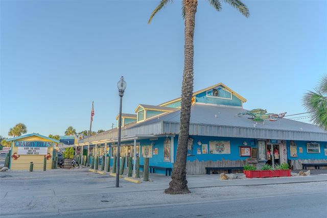 324 WINDRUSH BOULEVARD 11, Indian Rocks Beach, FL 33785