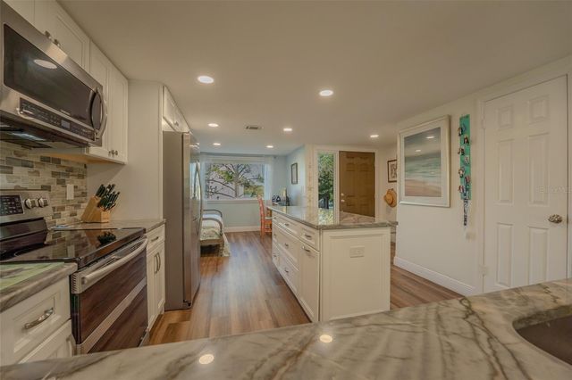 324 WINDRUSH BOULEVARD 11, Indian Rocks Beach, FL 33785