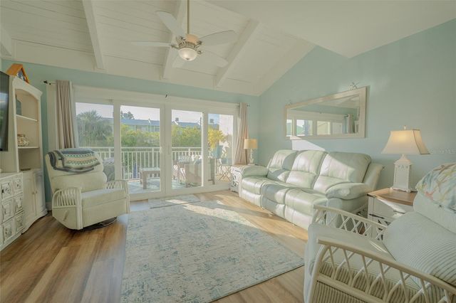 324 WINDRUSH BOULEVARD 11, Indian Rocks Beach, FL 33785