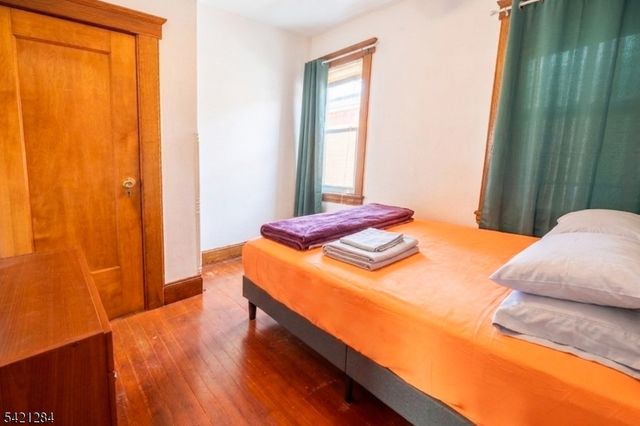 238 Murray St, Elizabeth City, NJ 07202