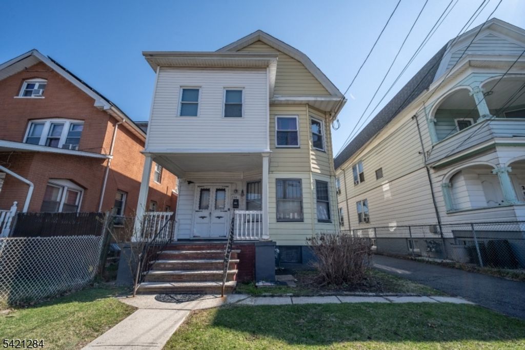 238 Murray St, Elizabeth City, NJ 07202